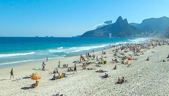 Un usuario de Google Maps encontró a un singular visitante cuando hacía un recorrido virtual por las playas de Ipanema, en Río de Janeiro, Brasil | Foto: Google Maps