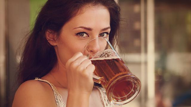 Tomar cerveza reduce el riesgo de sufrir un infarto en mujeres - 2