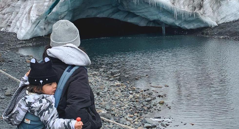 A través de sus redes sociales, la bloguera de "Costumbres mochileras" cuenta cómo es su experiencia de viajar a destinos turísticos con su pequeño de tres años. Foto: Instagram