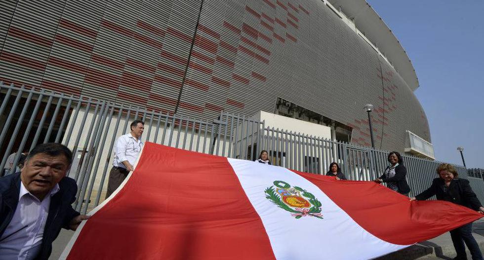 Trabajadores del IPD celebraron el anuncio de Lima 2019. (Foto: AFP)