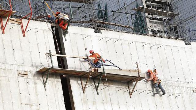 Construcción y servicios sostuvieron empleo entre mayo y julio