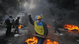 Ucrania: enfrentamientos con la policía dejan tres muertos