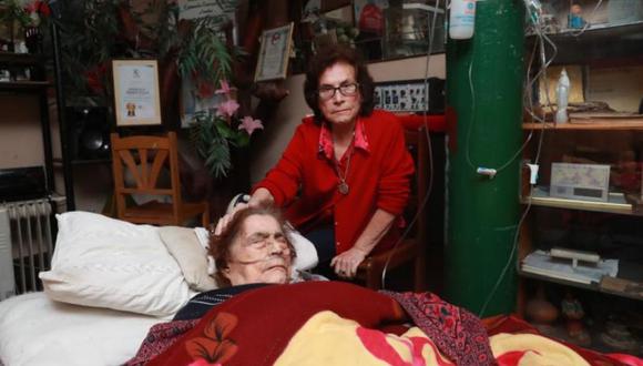 Consuelo Torres, de 99 años, padece una grave infección y requería hospitalización desde el 6 de junio último. (Lino Chipana/El Comercio)