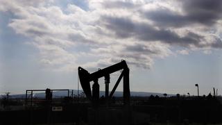 Precio del petróleo en EE.UU. se recupera tras comentarios de apoyo de Donald Trump y Arabia Saudita