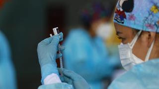 Minsa sobre ‘Vacunagate’ en Loreto: plan de contingencia dispone usar vacunas en otros adultos mayores