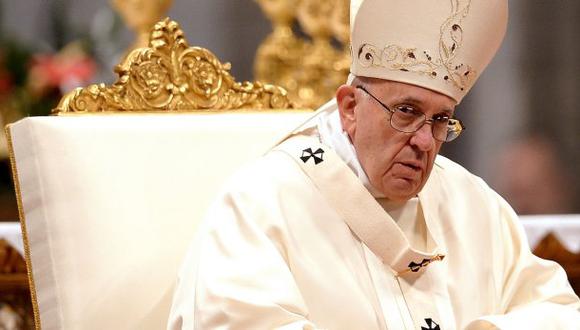 Papa Francisco pide solución para miles de cubanos varados