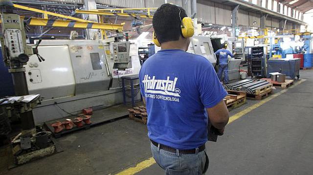 Manufactura peruana tuvo fuerte caída en julio
