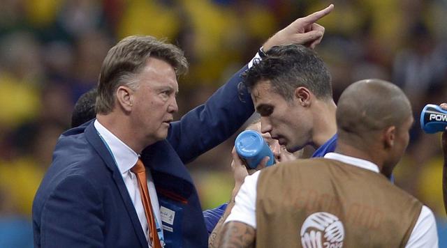 Louis van Gaal y sus últimos gestos como entrenador de Holanda - 1