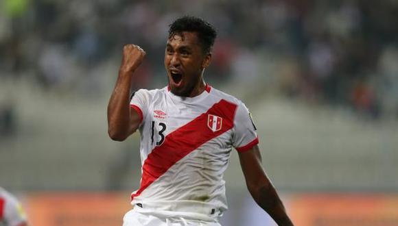Renato Tapia habló para FIFA.com y aseguró que la selección peruana no la tendrá fácil en el Mundial Rusia 2018 pero están listos para afrontar este gran reto. (Foto:AFP).
