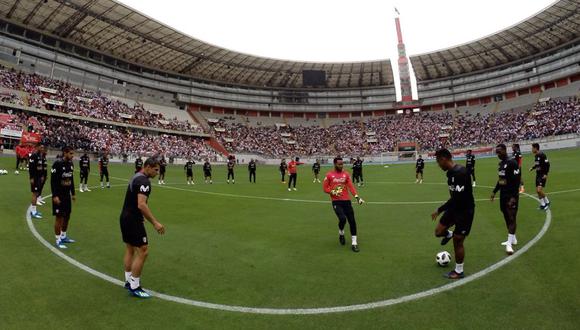 Los clubes peruanos solicitaron que se permita el aforo del 100 % en los estadios. (Foto: Twitter Selección Peruana)