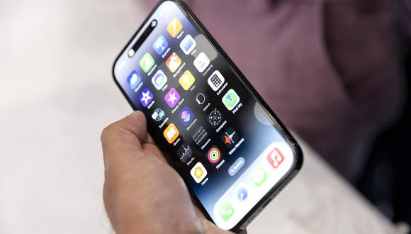 Proveedor de Apple prácticamente confirma que el iPhone 15 no tendrá botones físicos.