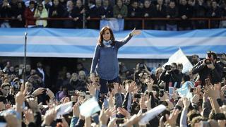 Cristina Fernández lanza partido opositor pero mantiene enigma sobre su candidatura