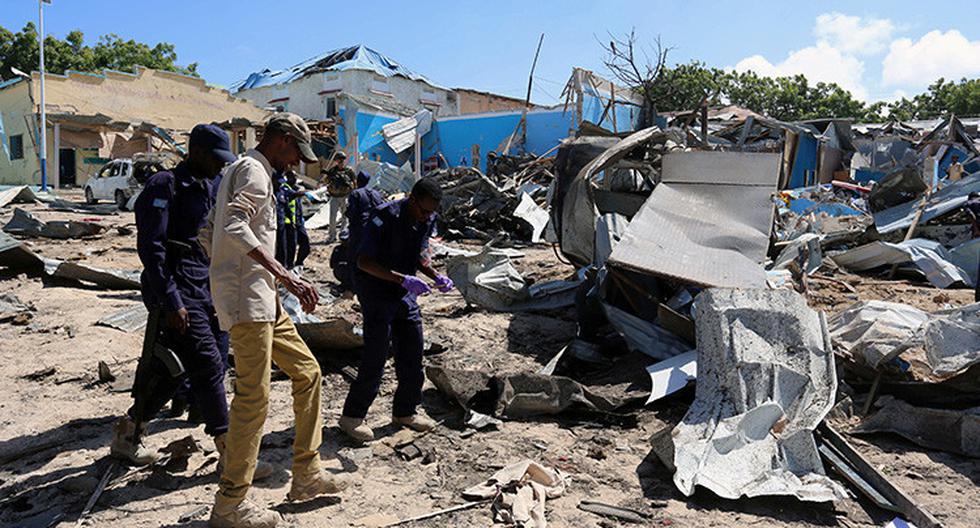 Se difundieron imágenes de los estragos provocados por el atentado con coche bomba perpetrado este martes en Mogadiscio, capital de Somalia. (Foto: YouTube)