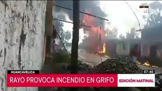 Huancavelica: cae rayo a grifo generando voraz incendio