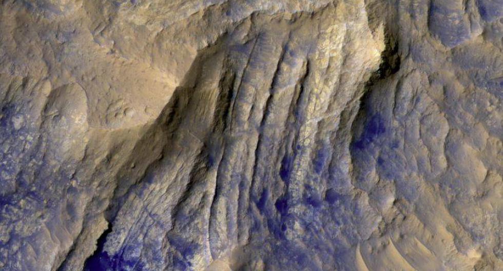 La NASA comparti&oacute; esta imagen de la capa de roca estratificada del planeta Marte (NASA)