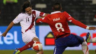 Claudio Pizarro le ha anotado cinco goles a Chile en su carrera