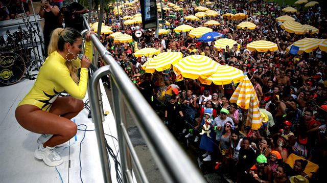 Karol G en el Carnaval de Sao Paulo (Brasil). (Foto: EFE)