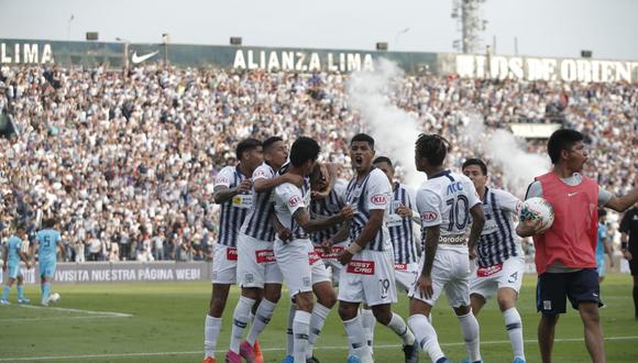 Beltrán realizó una gran jugada para el gol de Fuentes. (Foto: Francisco Neyra)