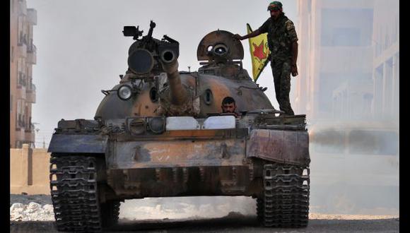 Siria: Kurdos entran en territorios del Estado Islámico