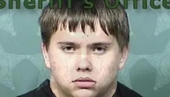 Tobías "Toby" Jacob Brewer, de 17 años, quien golpeó a su madre luego de que ella le mande a limpiar su habitación. (Foto de la Oficina del Sheriff del Condado de Brevard)