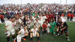 El primer desafío internacional de la ‘U’: de entrenar por ‘zoom’ a enfrentarse al poderoso Corinthians en el fútbol femenino