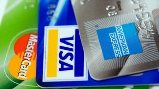 ¿Cuáles son las razones por las que un banco puede rechazarle la solicitud de una tarjeta de crédito?