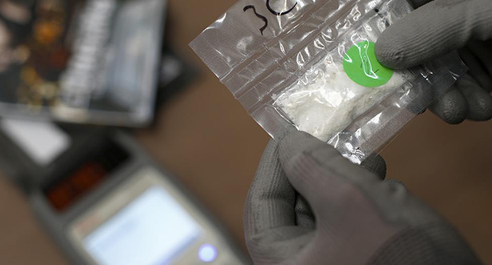 Pide a la policía que pruebe su cocaína para comprobar si es de buena calidad. (Foto: Getty Images)