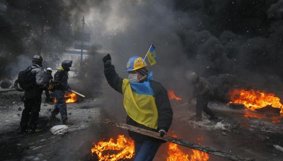 Ucrania: enfrentamientos con la policía dejan tres muertos
