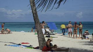 Murió un turista italiano tras ser atacado por un tiburón en una playa de San Andrés