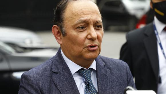 El defensor del Pueblo, Walter Gutiérrez, declaró a la prensa tras la reunión que sostuvo con el presidente Pedro Castillo en Palacio de Gobierno. (Foto: Eduardo Cavero / @photo.gec)