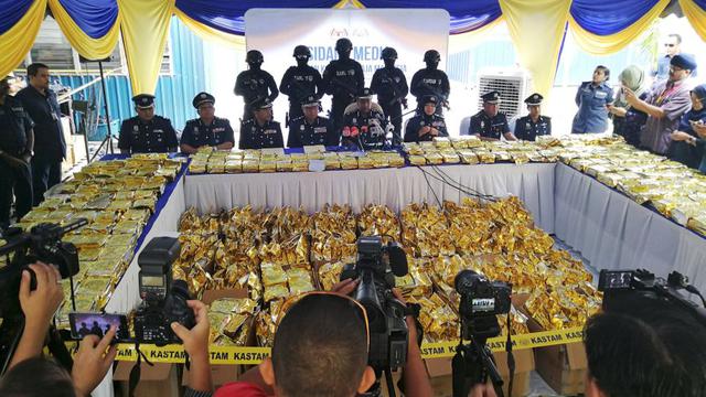 Cerca de 1,2 toneladas de metanfetaminas cristalizadas, disimuladas en paquetes de té procedentes de Birmania, fueron confiscadas en Malasia. (Foto: Reuters)
