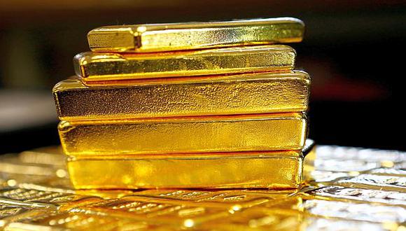 El oro sumó ayer 1.1%, su mayor ganancia intradiaria desde el 19 de febrero, luego de que China anunció la imposición de aranceles más altos sobre bienes estadounidenses. (Foto: Reuters)