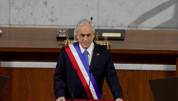 El presidente Sebastián Piñera pidió perdón este martes a quienes no recibieron ayuda económica en el momento oportuno para enfrentar la pandemia. (Foto: Reuters)