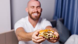 Hamburguesa de lentejas: Aprende a preparar este platillo saludable en tan solo 5 pasos