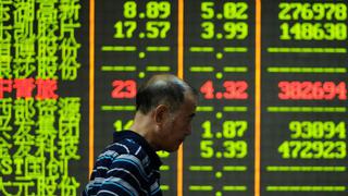 Bolsa de Shanghai cierra una semana difícil con subida de 1,97%