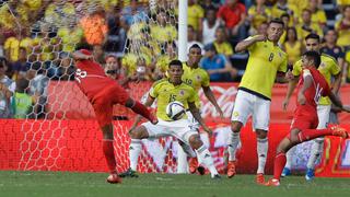 Perú cayó 2-0 ante Colombia en el inicio de las Eliminatorias