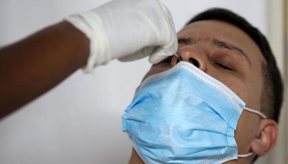 Prueba de coronavirus en Colombia. (Foto: AFP)