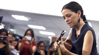 Natalia Lafourcade en una sesión acústica desde "El Comercio"