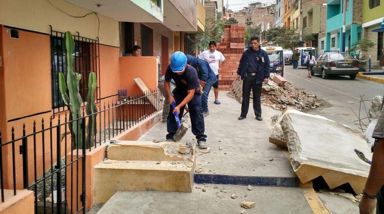 Chorrillos: escaleras ilegales fueron demolidas por municipio - 5