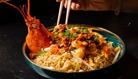 RECETAS | Aprende a preparar el plato favorito de Bad Bunny, el arroz frito con langosta. (Foto: Cortesía de Groot Hospitality)