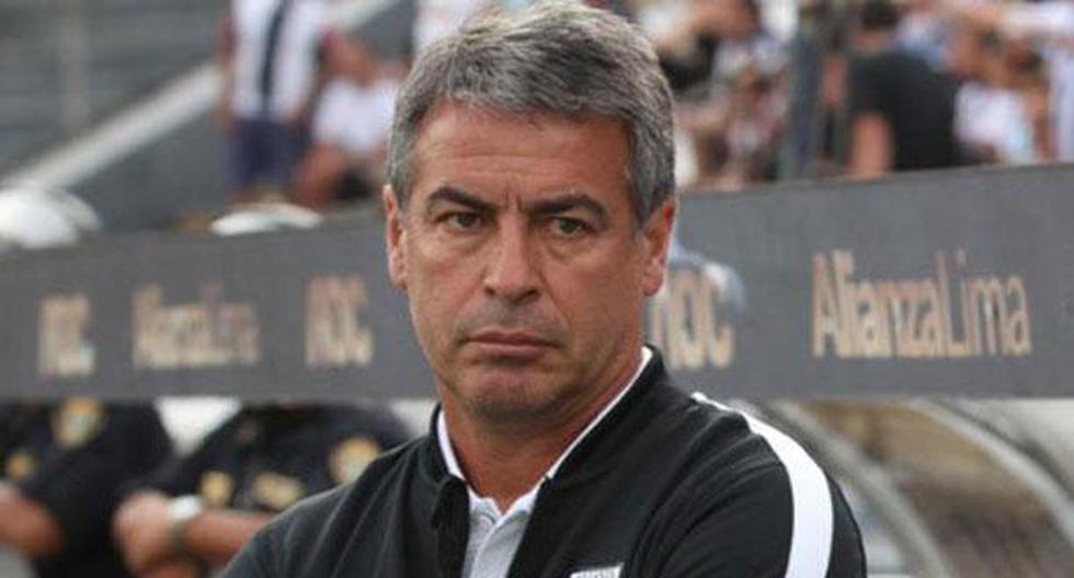 Pablo Bengoechea tomó la palabra tras la derrota de Alianza Lima a manos de UTC. (Foto: Club Alianza Lima)