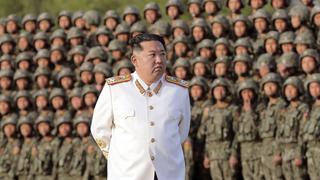Corea del Norte moviliza al ejército para enfrentar la ola de casos de coronavirus