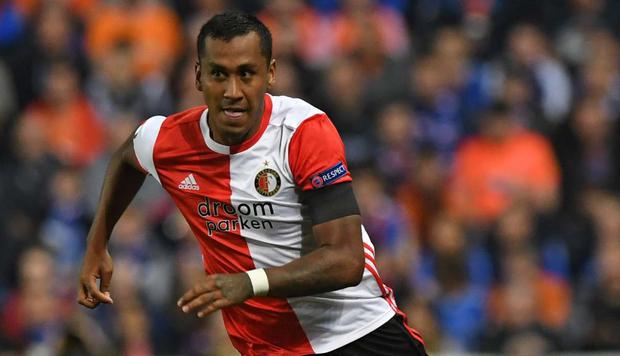 La etapa de Renato Tapia en el fútbol neerlandés le abrió las puertas a más peruanos | Foto: AFP