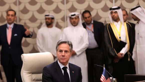El Secretario de Estado de los Estados Unidos, Antony Blinken, asiste a una reunión con cinco ministros de Asuntos Exteriores árabes en Ammán, Jordania, el 04 de noviembre de 2023. EFE/EPA/MOHAMMAD ALI