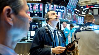 Wall Street abre en rojo y el Dow Jones baja un 0,33 %