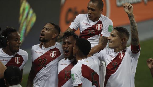 Gianluca Lapadula volverá al once titular y la selección peruana tendrá una baja importante ante Venezuela | Foto: AFP