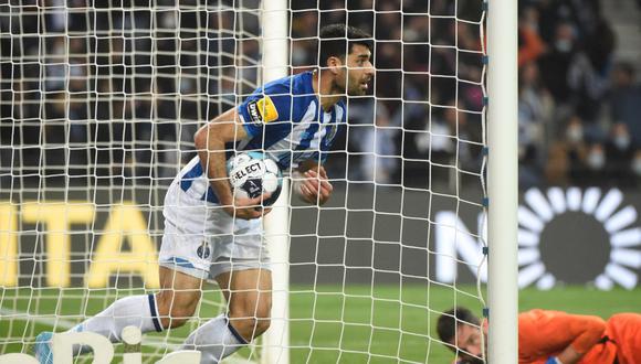 Porto logró salvar un empate, luego de empezar perdiendo por 2-0. (Foto: AFP)