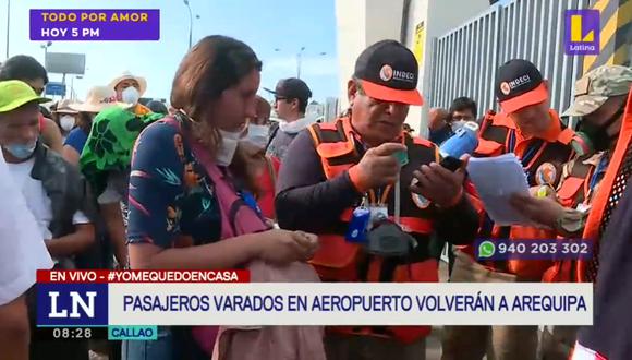 Loas pasajeros varados fueron empadronados por personal de Indeci. (Foto captura: Latina)