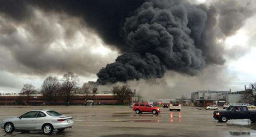 Fábrica de General Electric se incendia. (Foto: Twitter)