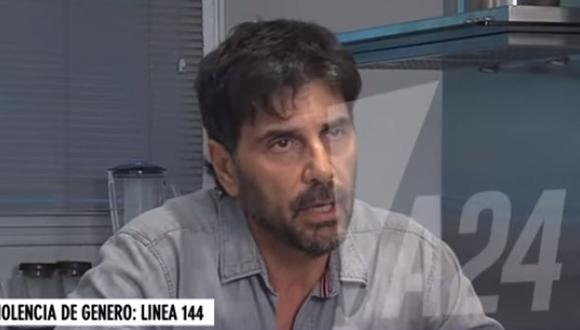 Juan Darthés conversando en exclusiva con Mauro Viale. (Foto: América 24/YouTube)